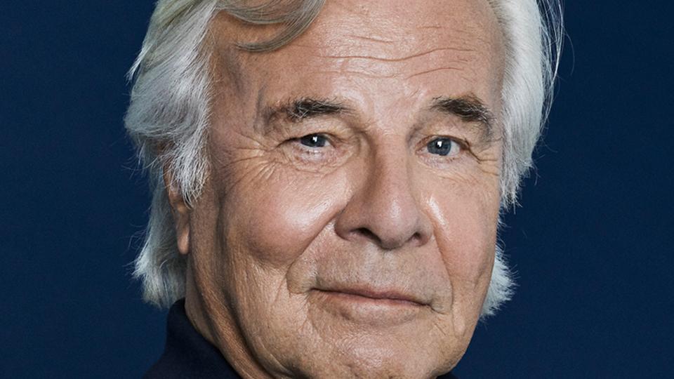 Jan Guillou Skriver Med Store Fagter Og K rlige Kram Om Dem Han Kan 