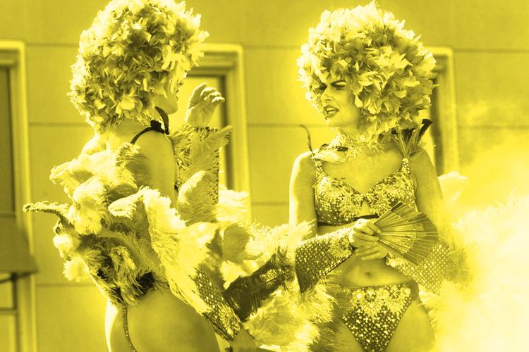 Breaking poesi Foto Dresling