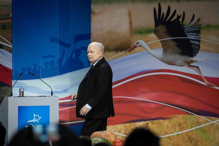 Polen ledes af den nationalkonservative regeringschef Jaroslaw Kaczynski. Foto: Wojtek Radwanski/Ritzau Scanpix