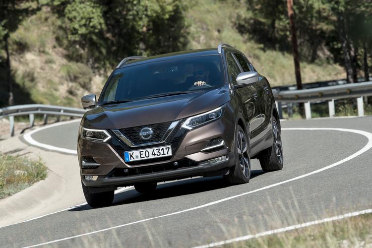 Den mest solgte biltype i Danmark er de lidt højbenede suv-biler. De står for 27 procent af salget. Her en Nissan Qashqai.  Foto: Nissan