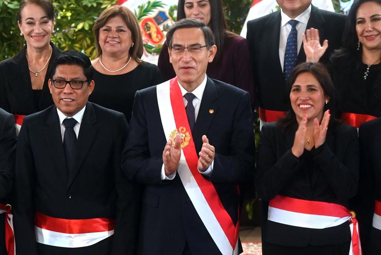 Perus præsident, Martin Vizcarra, ses her til en ceremoni i Lima. Foto: Cris Bouroncle/Ritzau Scanpix