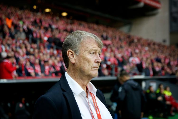 Åge Hareides landshold har ikke tabt i mere end tre år og er godt på vej til EM. Alligevel er han fortid som landstræner efter slutrunden.
   Foto: Jens Dresling/POLFOTO