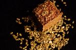 Man skal hverken spise hørfrø eller solsikkekerner i store mængder,  men gerne bruge dem i brød, skriver Bente Klarlund. I dette rugbrød er der både solsikke- og græskarkerner. 
   Arkivfoto: Emma Sejersen