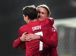 Kasper Dolberg og Robert Skov nåede at spille 2 kampe sammen i Silkeborg i Superligaen i sammenlagt 39 minutter. Tirsdag aften var de to af landsholdets bedste. 
   Foto: Lars Poulsen/POLFOTO