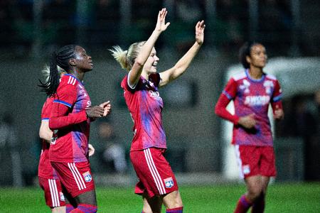 
    Lyons Ada Hegerberg scorede to gange, da Olympique Lyonnais vandt på Nord Energi Arena mod Fortuna Hjørring. Dermed har hun nettet 51 gange i Champions League.
   Foto: Henning Bagger/Ritzau Scanpix