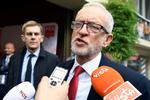 Labours oppositionsleder, Jeremy Corbyn, mener, at premierminister Boris Johnson har landet en aftale, der er endnu ringere end den aftale, som blev afvist i det britiske parlament under ekspremierminister Theresa May. Foto: Piroschka Van De Wouw/Ritzau Scanpix