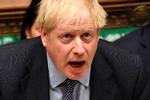 Det såkaldte Letwin-forslag blev i eftermiddag stemt igennem i det britiske parlament. Dermed er Boris Johnson forpligtet ifølge en nyligt skrevet lov til at skrive et brev til EU, og anmode om at udskyde Brexit-datoen til 31. januar 2020. Men Johnson fastholder planen om at udtræde fra EU den 31. oktober. 

»Jeg vil ikke forhandle om en yderligere udskydelse med EU og loven kræver det ikke af mig« siger han til Underhuset. Foto: Jessica Taylor/Ritzau Scanpix