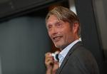 Mads Mikkelsen spillede tidligere år en lejemorder i Netflix-filmen 'Polar'. Nu ser fremtiden for endnu en hovedrolle i en Netflix-film uvis ud.  Foto: Tony Gentile/Ritzau Scanpix