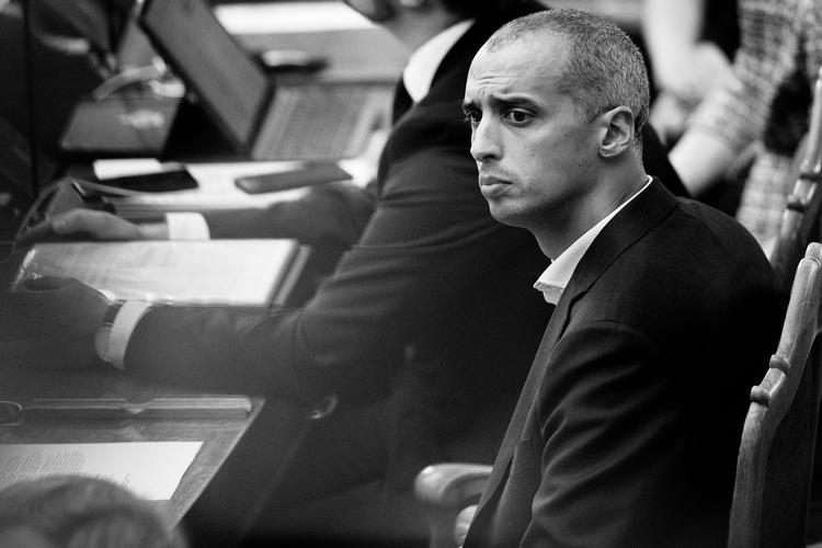 Mathias Tesfaye under finanslovsdebatten. Udlændinge- og Integrationsministeren har fremsat et kontroversielt forslag, hvor han alene ville kunne fratage fx syrienskrigere deres danske statsborgerskab.
   Foto: Peter Hove Olesen/POLFOTO