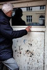  Her i en kælder på Tycho Brahes Alle på Amager fandt Frank Jensen i 1971 i et skjult rum beviserne på hans fars liv som spion for Danmark.  
   Foto: Martin Lehmann/POLFOTO