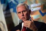 USA's vicepræsident Mike Pence sagde torsdag aften i en tale, at USA ønsker at restrukturere sit forhold til Kina. Foto: Nicholas Kamm/Ritzau Scanpix