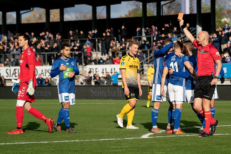 Horsens-målmanden Michael Lansing (tv.) var en af to sidste skanser, der så rødt i 14. runde af Superligaen.  Foto: Claus Bech/Ritzau Scanpix