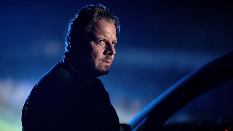 Anders W. Berthelsen som den traumatiserede politimand Rolf. Foto: Martin Dam Kristensen/TV 2