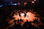 Den franske strygekvartet Diotima i midten viste stor musikalitet, da Gong Tomorrow at åbnede årets festival på tværs af genrer og vante grænser.  