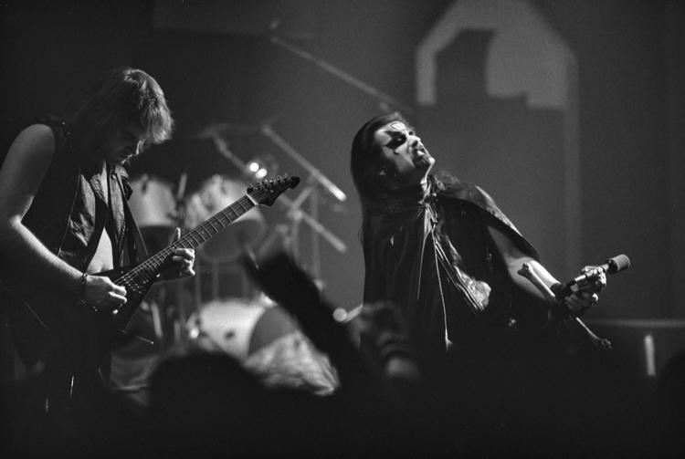 Mercyful Fate ses her under en koncert i 1985.    Foto: Morten Langkilde/POLFOTO
