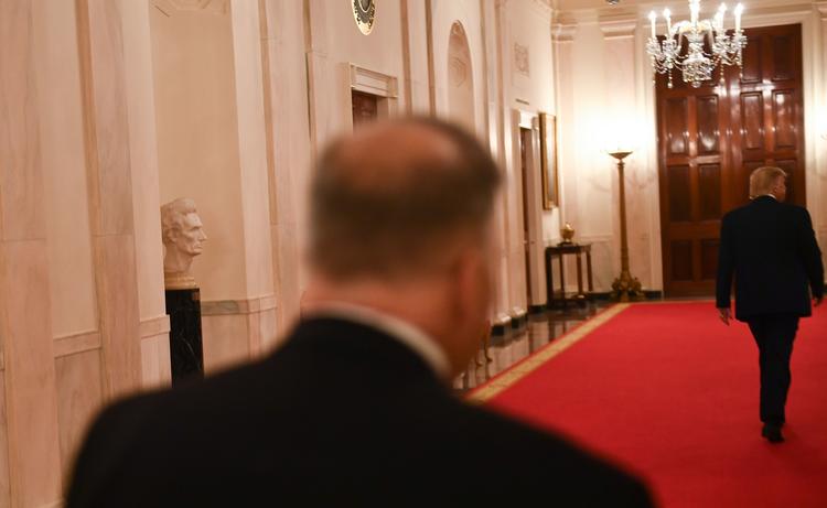 USA's præsident, Donald Trump, er blevet pålagt at betale to millioner dollar i et forlig for at have brugt penge fra sin tidligere fond på at fremme egne politiske interesser. Foto: Brendan Smialowski/Ritzau Scanpix