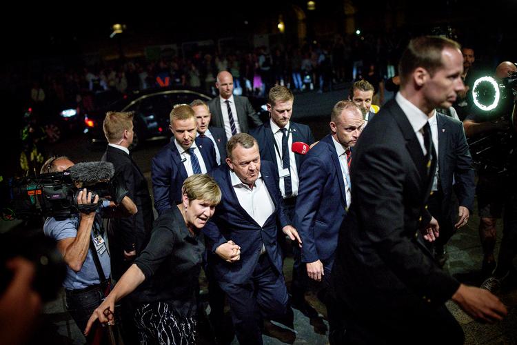 Nogle mener, at de reviderede tal kunne have givet Lars Løkke Rasmussen genvalg som statsminister, fordi hans regeringsperiode nu fremstår i et mere positivt økonomisk skær, end den gjorde i valgkampen.  Foto: Miriam Dalsgaard/POLFOTO