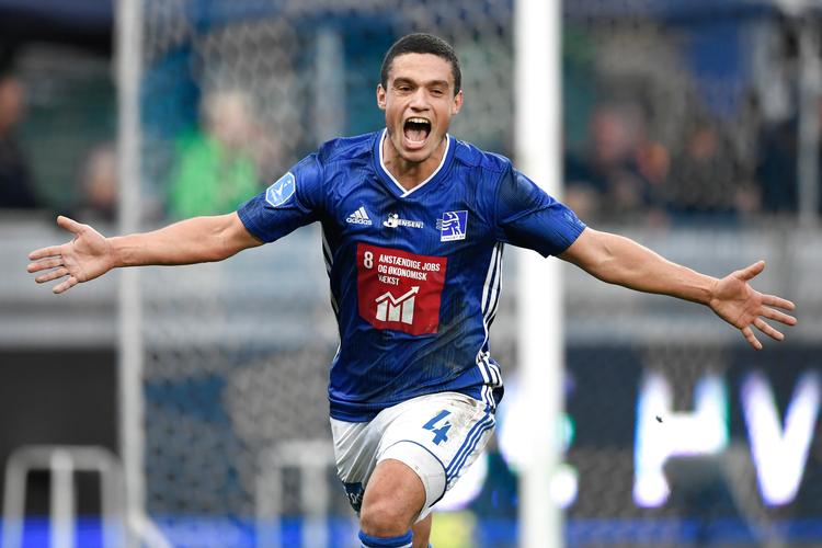 Patrick Da Silva blev dagens helt i Lyngby, da han scorede sejrsmålet i tillægstiden.
   Foto: Lars Møller/Ritzau Scanpix