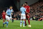 Liverpool og Joe Gomez (th.) blev de store i duellen med Manchester City og Raheem Sterling. Foto: Carl Recine/Ritzau Scanpix