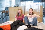 En gruppe studerende har besat ledelsesgangen på Københavns Universitet Amagers humanioraafdeling. Det gør de i protest mod en målplan, som de mener, vil forringe uddannelserne
   Foto: Andreas Merrald/POLFOTO