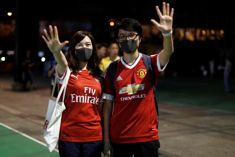 Borgere i Hongkong har tidligere brugt fodbold som platform til protester.  Foto: Jorge Silva/Ritzau Scanpix