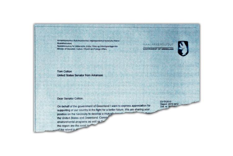 Forfalsket. Brevet fra den grønlandske udenrigsminister til en amerikansk toppolitiker er skrevet på selvstyret Nalakkersuisuts brevpapir, forsynet med et sagsnummer og bærer tilsyneladende minister Ane Lone Baggers underskrift.
   Foto: Martin Lehmann/POLFOTO