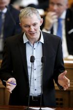 
 Der bliver spillet sikkerhedspolitisk hasard, og det er meget forkert, når Færøernes udenrigsminister ønsker at åbne en færøsk repræsentation i Jerusalem, mener Sjúrður Skaale. Foto: Jens Dresling/POLFOTO