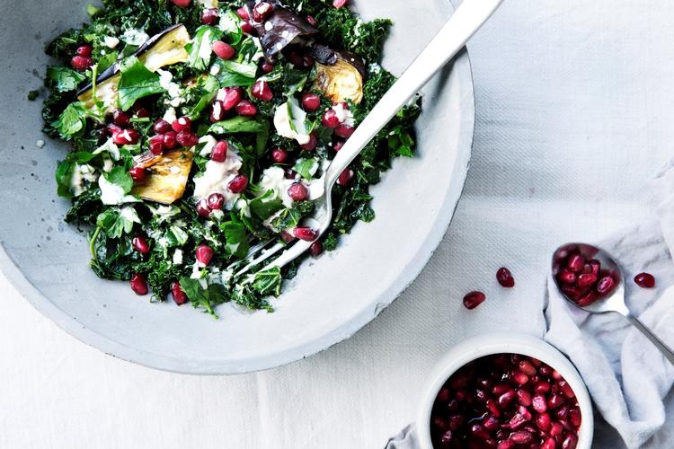 Wow, Den her tahin-dressing løfter salaten markant og er højest overraskende vegansk..  Foto: Chris Tonnesen /Freelance