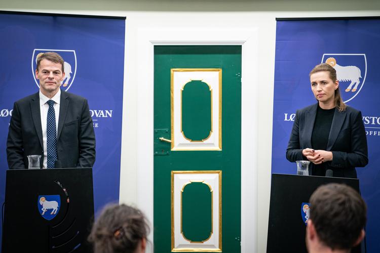 Statsminister Mette Frederiksen besøgte torsdag i sidste uge     Færøernes Lagmand Bárður á Steig Nielsen på Færøerne.  Foto: Niels Christian Vilmann/Ritzau Scanpix