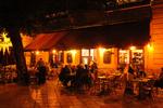 Gerloczy Kavehaz Café & Brasserie er en hyggelig og klassisk restaurant, som lige så godt kunne ligge i Paris.  Foto: Ota Tiefenböck