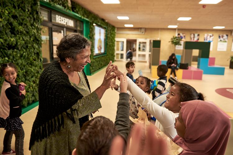 
Rani Hørlyck er skoleleder på Søndervangsskolen og normineret til årets leder. Hun argumenterer for, at skolen skal være rummelig på alle måder.
   Foto: Claus Bonnerup