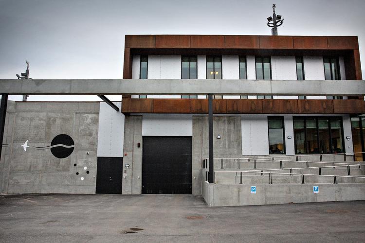 »Når personalet er intimiderede og føler sig angste, så påvirker det da sikkerheden«, siger René Larsen fra Fængselsforbundet.   Foto: Martin Lehmann/POLFOTO