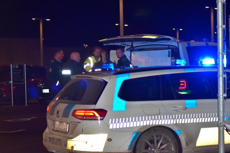 
    Politiet er tirsdag aften massivt til stede i området omkring psykiatrisk afdeling på Slagelse Sygehus på grund af en 'alvorlig hændelse'. Foto: /Ritzau Scanpix