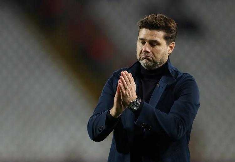 
United-fans ser for sig, at Mauricio Pochettino kan blive manager med Ole Gunnar Solskjær som sportschef.
   Foto: Marko Djurica/Ritzau Scanpix