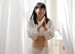 Marie Kondo internetbutik, der sælger diverse ting til hjemmet, har fået folk til at rase. Ifølge krtikerne strider salget af nips mod alle hendes oprydningsprincipper.  Foto: Seth Wenig/Ritzau Scanpix