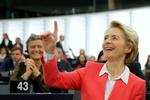 Formanden for EU-Kommissionen, Ursula von der Leyen, glæder sig over afstemningsresultatet.  Foto: Vincent Kessler/Ritzau Scanpix