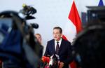 Østrigs vicekansler, Heinz-Christian Strache, antydede først, at udenlandske spioner stod bag den omstridte video. Det synes ikke mere at være tilfældet. 
 Foto: Leonhard Foeger/Ritzau Scanpix
