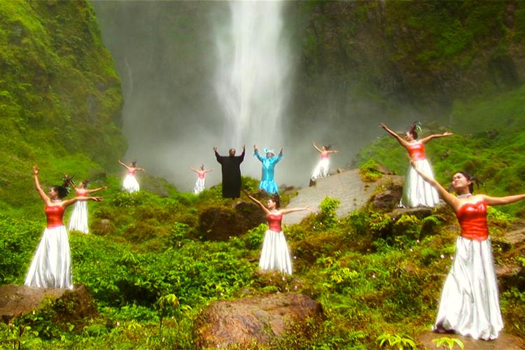 5_TAOK_WATERFALL_framegrab