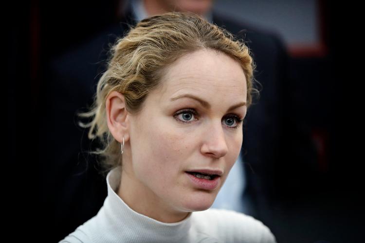 
Det var Enhedslistens leder Pernille Skipper, der trak det korte strå i nattens forhandlinger om næste års finanslov. Men aftalen er næsten på plads. 
   Foto: Jens Dresling/POLFOTO