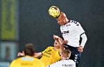 En af mange luftdueller i Superligakampen mellem Hobro og AC Horsens.
   Foto: Henning Bagger/Ritzau Scanpix