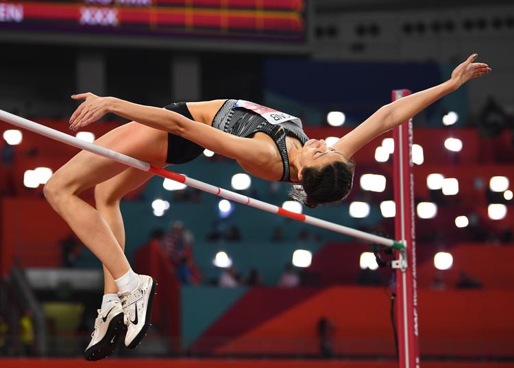Højdespringeren Marija Lasitskene var en af 30 atleter med russisk pas, der deltog ved VM i atletik for et par måneder siden på dispensation. 6 af de 30 russiske atleter vandt medaljer.  Foto: Dylan Martinez/Ritzau Scanpix
