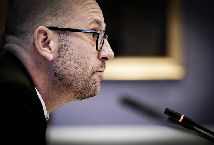 Fungerende kulturminister Rasmus Prehn (S) præsenterede under et samråd onsdag muligheden for en ny frit lejde-ordning i sagen om de stjålne 'nazipapirer'. Foto: Liselotte Sabroe/Ritzau Scanpix