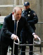 Harvey Weinstein på vej til retsmødet i New York. Foto: Eduardo Munoz/Ritzau Scanpix