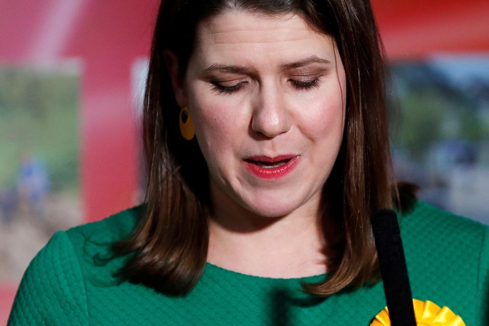 Liberaldemokraternes leder, Jo Swinson, tabte sit sæde med blot 149 stemmer. Efterfølgende meddelte hun, at hun stopper som formand. Foto: Gonzalo Fuentes/Ritzau Scanpix