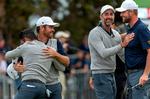 Marc Leishman og Abraham Ancer opnåede et halvt point efter at have været nede med 5 hulleri President's Cup. Foto: Simon Baker/Ritzau Scanpix