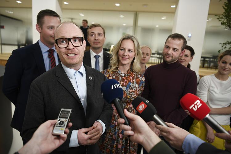 Skal Rasmus Nordqvist være Alternativets nye leder? Det håber partifælle, Sikandar Siddique, på.  Foto: Thomas Sjørup/Ritzau Scanpix