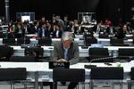 Brasilien var et af de lande, som forhindrede resultater fra klimamødet i Madrid. Den delegerede her venter på det afsluttende plenarmøde, der blev halvandet døgn fosinket. 
   Foto: Oscar del Pozo/Ritzau Scanpix