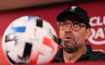 Liverpool-manager Jürgen Klopp har tidligere kritiseret kampprogrammet i engelsk fodbold, og under klub-VM i Doha har frustrationerne fået ny luft. Liverpool spiller lørdag aften finale mod brasilianske Flamengo.
   Foto: Karim Jaafar/Ritzau Scanpix