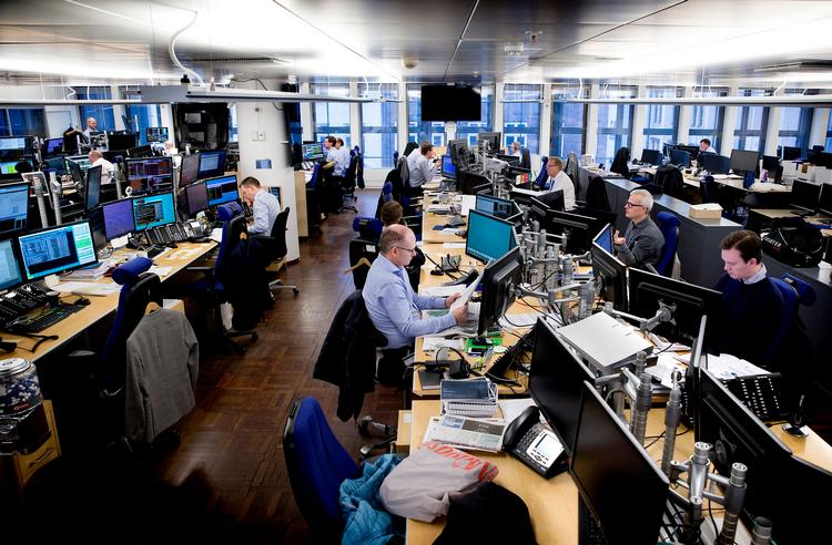 Den europæiske bankunion spænder et sikkerhedsnet ud under banker i krise. Alligevel siger Danmark nej til at være med.    Foto: Finn Frandsen/POLFOTO