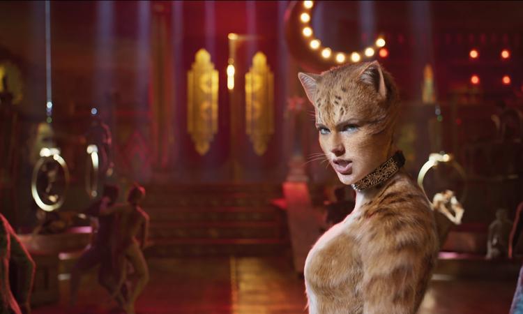 Taylor Swift er bare en af de mange megatjserner, der har fået pels og knurhår i filmudgaven af musicalen 'Cats'. Pr-foto Universal Pictures